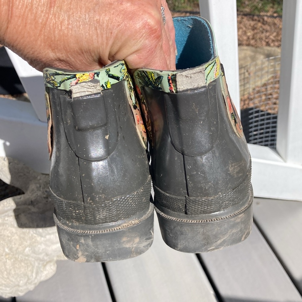 Target rain boots - Picture 4 of 6